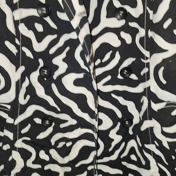 The Limited Zebra Trenchcoat - Picture 3 of 7